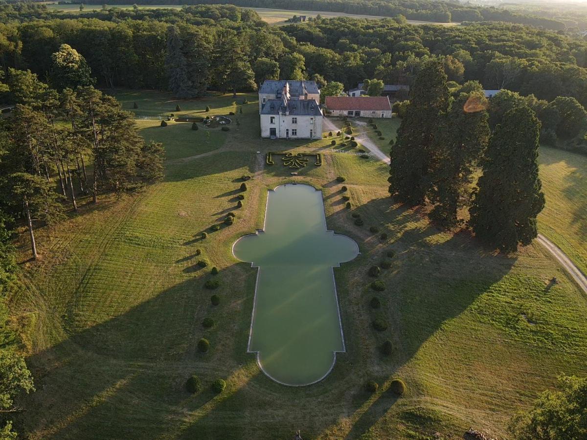 Chateau De Valesne Saché Екстериор снимка